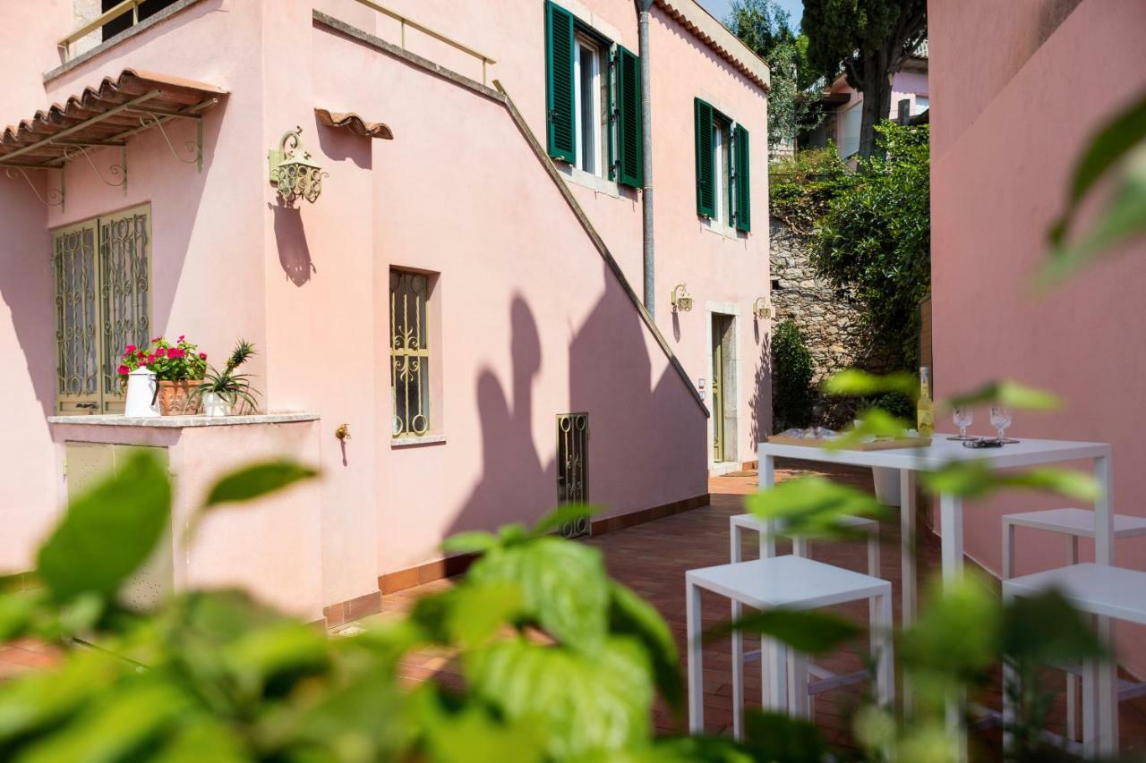 Le Moresche Taura & Mina Taormina Exterior photo