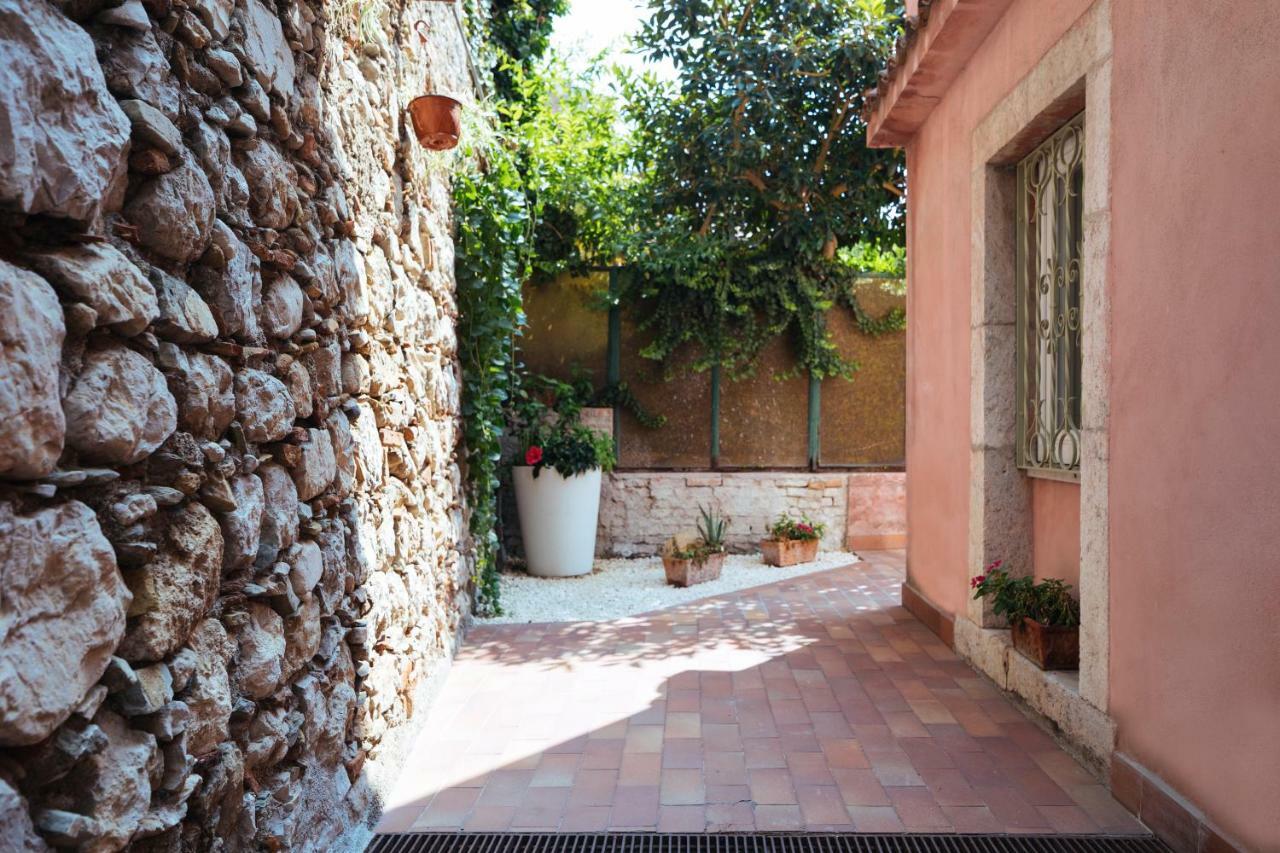 Le Moresche Taura & Mina Taormina Exterior photo